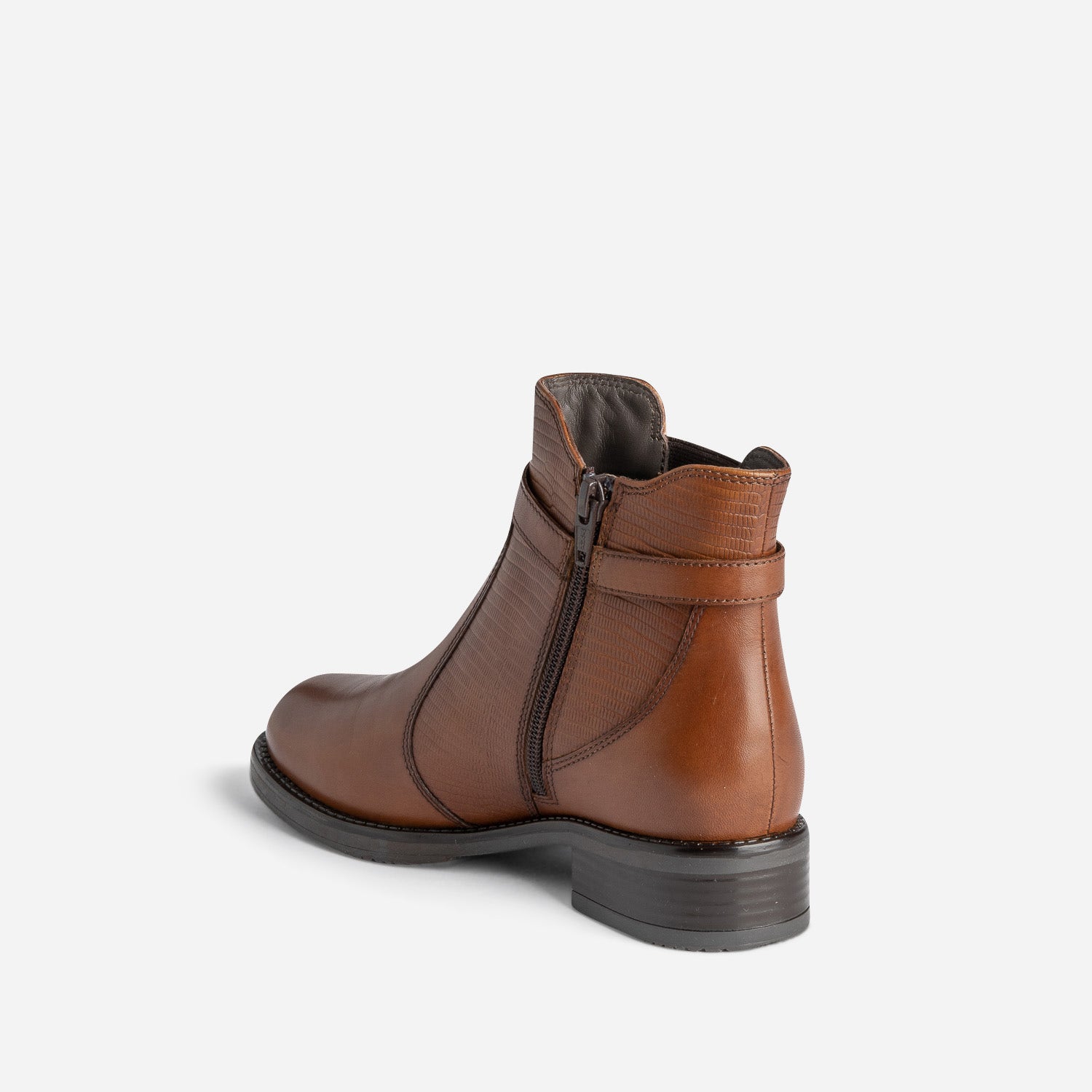 Boots cognac en cuir détail effet python