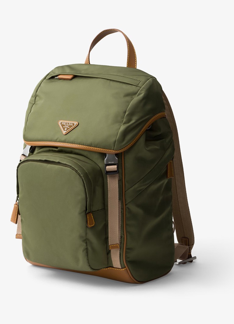 Prada Re-Nylon mugursoma ar ādas detaļām