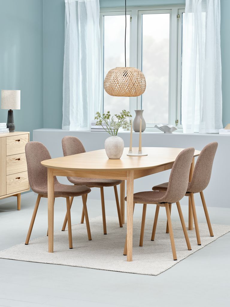 MARSTRAND EJSTRUP MARSTRAND L200/280 oak table 4 EJSTRUP chair dark sand
