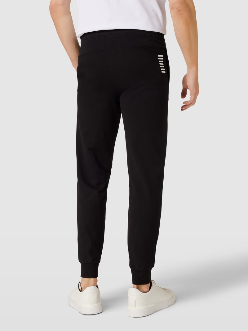 Trainingsanzug mit Label-Details in schwarz