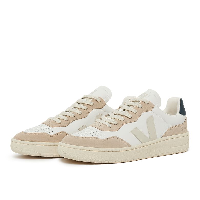 Veja Aegean Project V-90 extra-white pierre nautico