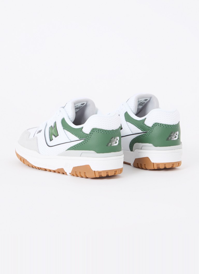 New Balance 550 -nahkakengät mokkanahkaisilla yksityiskohdilla