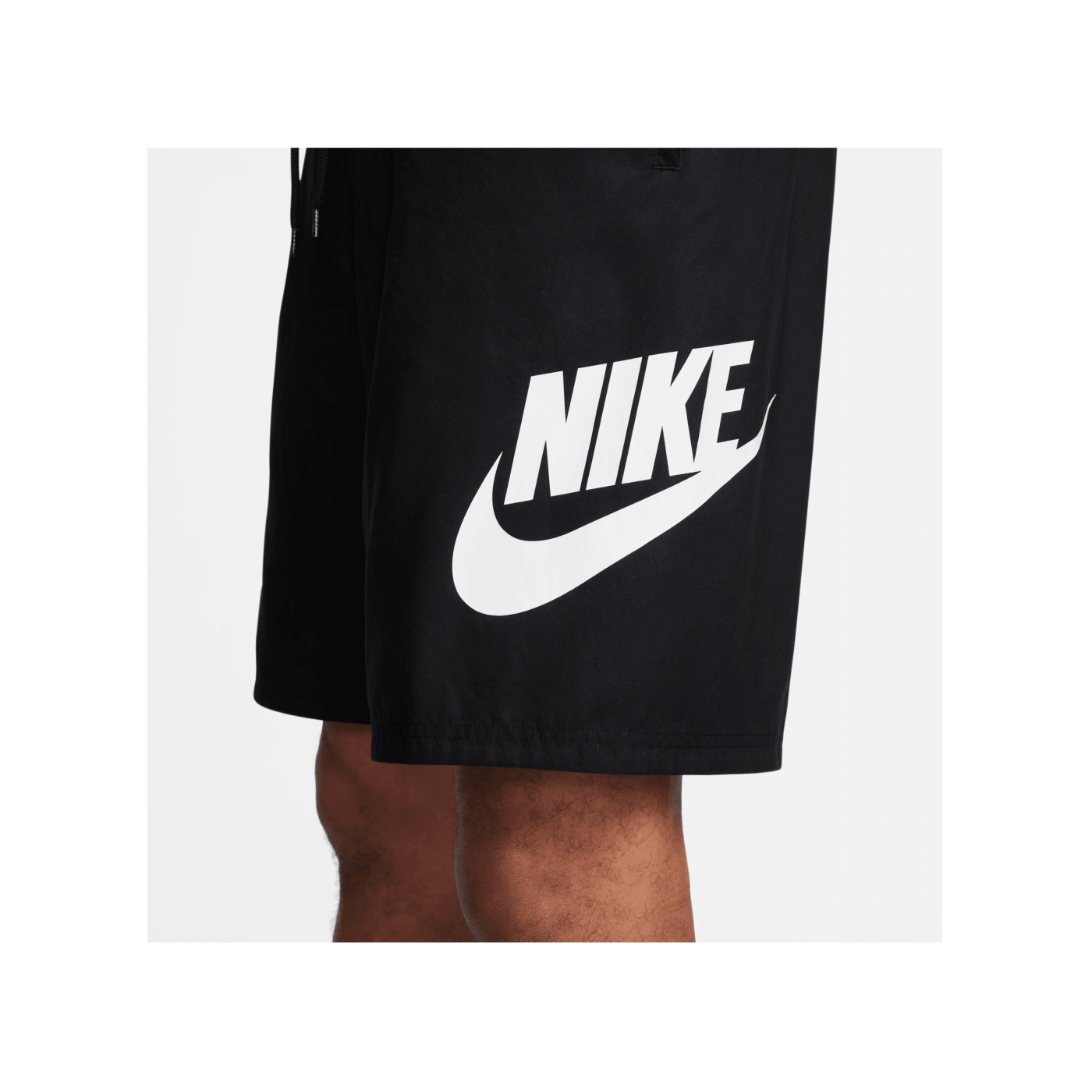 Nike Club Woven Short Schwarz Weiss F010