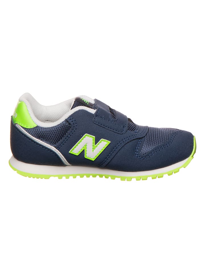 New Balance Sneakers 