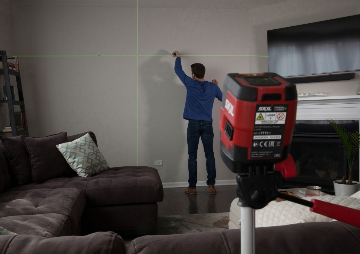 SKIL MT1E1912AA Laser verde cu linii în cruce, autonivelant + cablu de încărcare USB