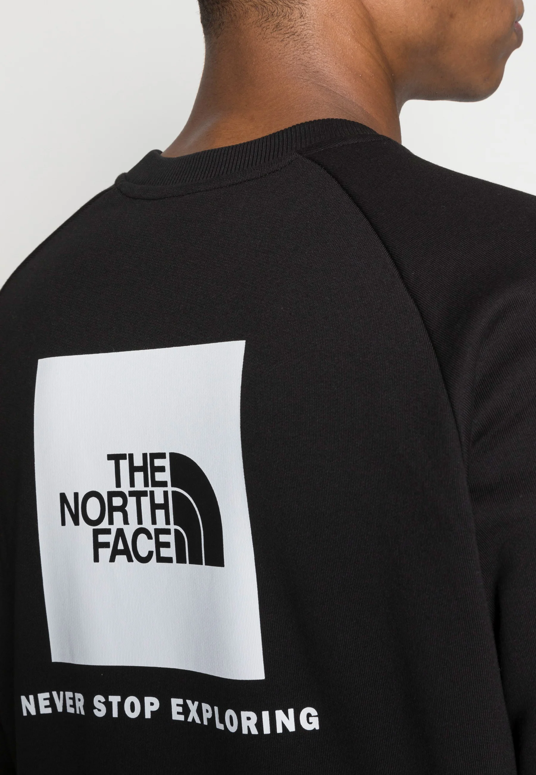 Sudadera con capucha RAGLAN CREW de The North Face