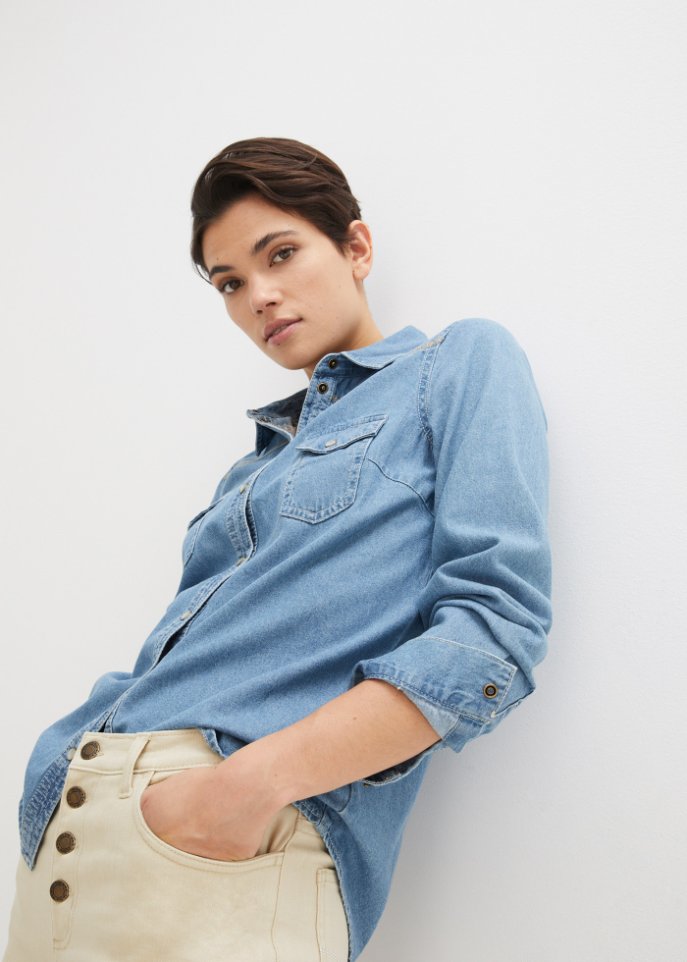 Jeansbluse mit Stickerei