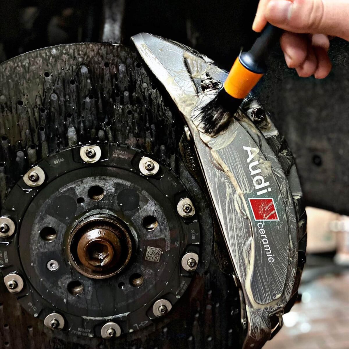 ADBL Round Detailing Brush Reinigungspinsel 8