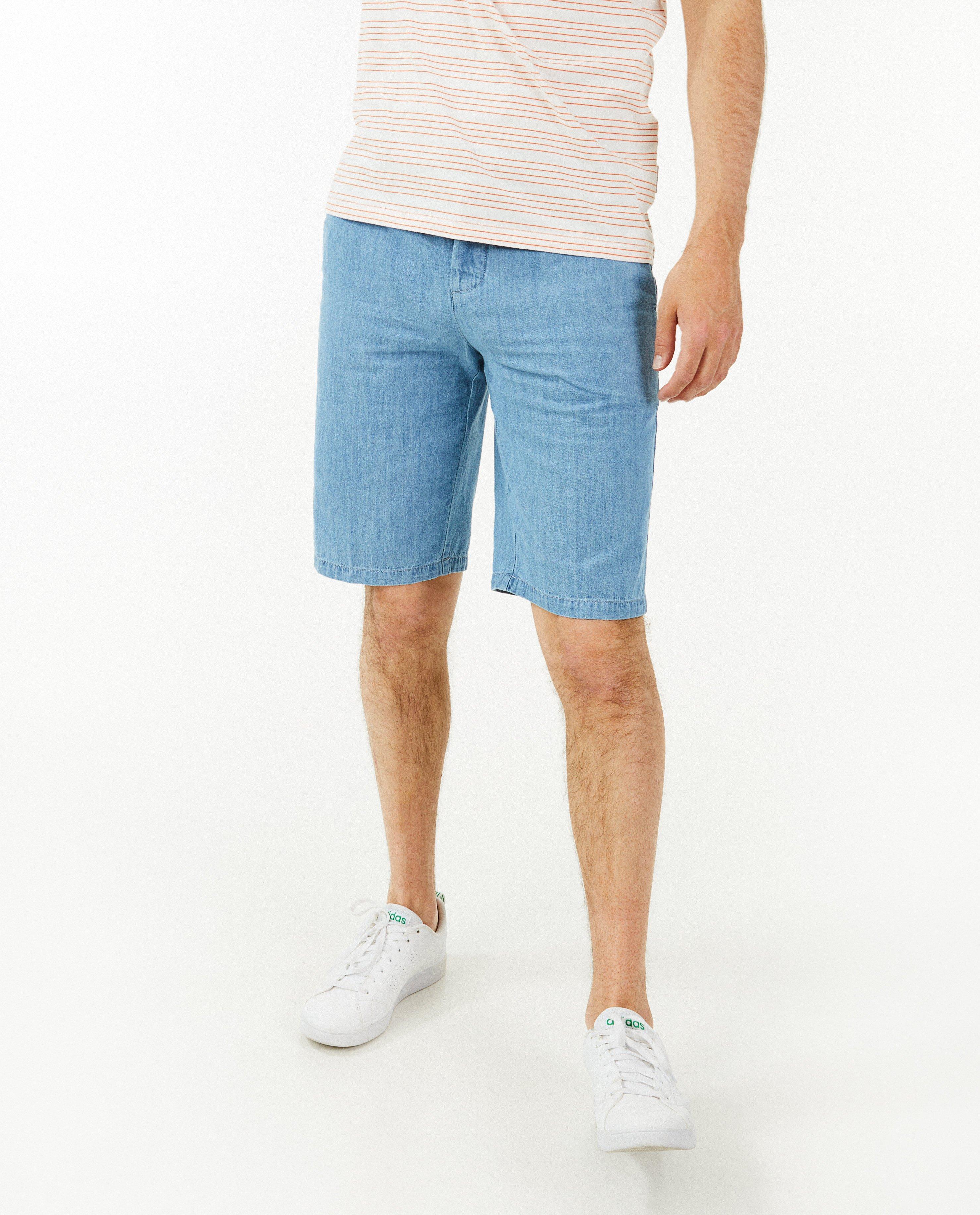 Hampton Bays Blue farmer rövidnadrág világoskék