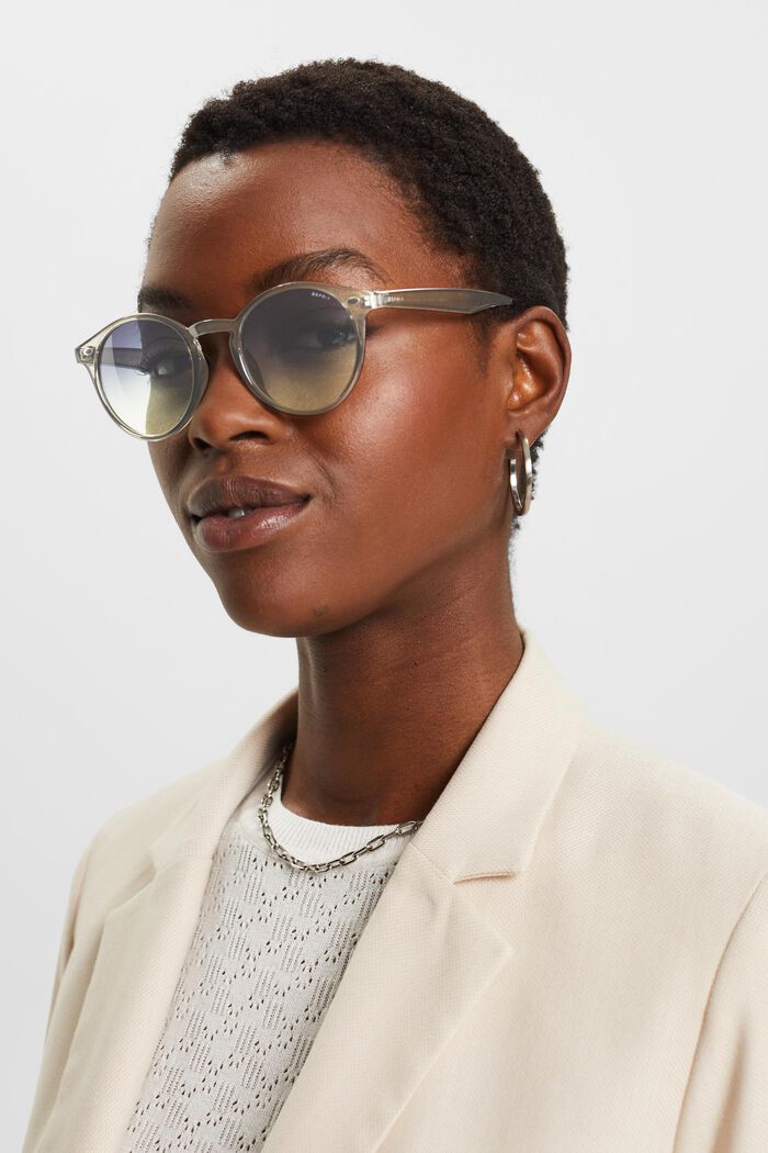 Sonnenbrille mit runden Gläsern