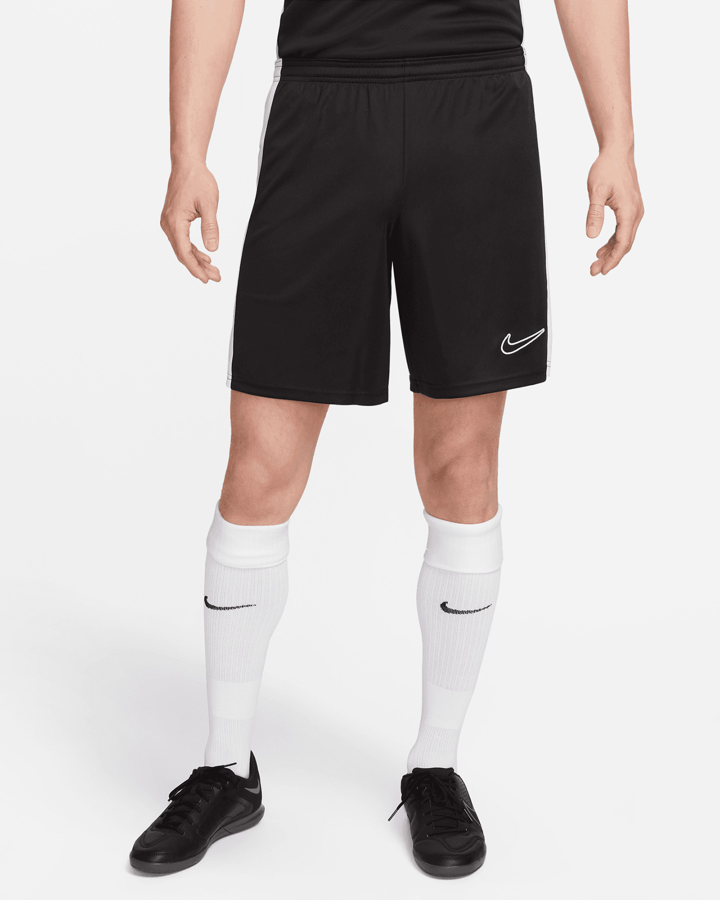 Futbalové šortky Nike Academy M DV9742-010