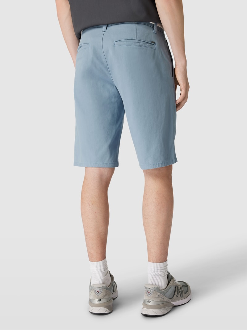 Chino-Shorts mit Gürtel Modell 'WILL' in hellblau