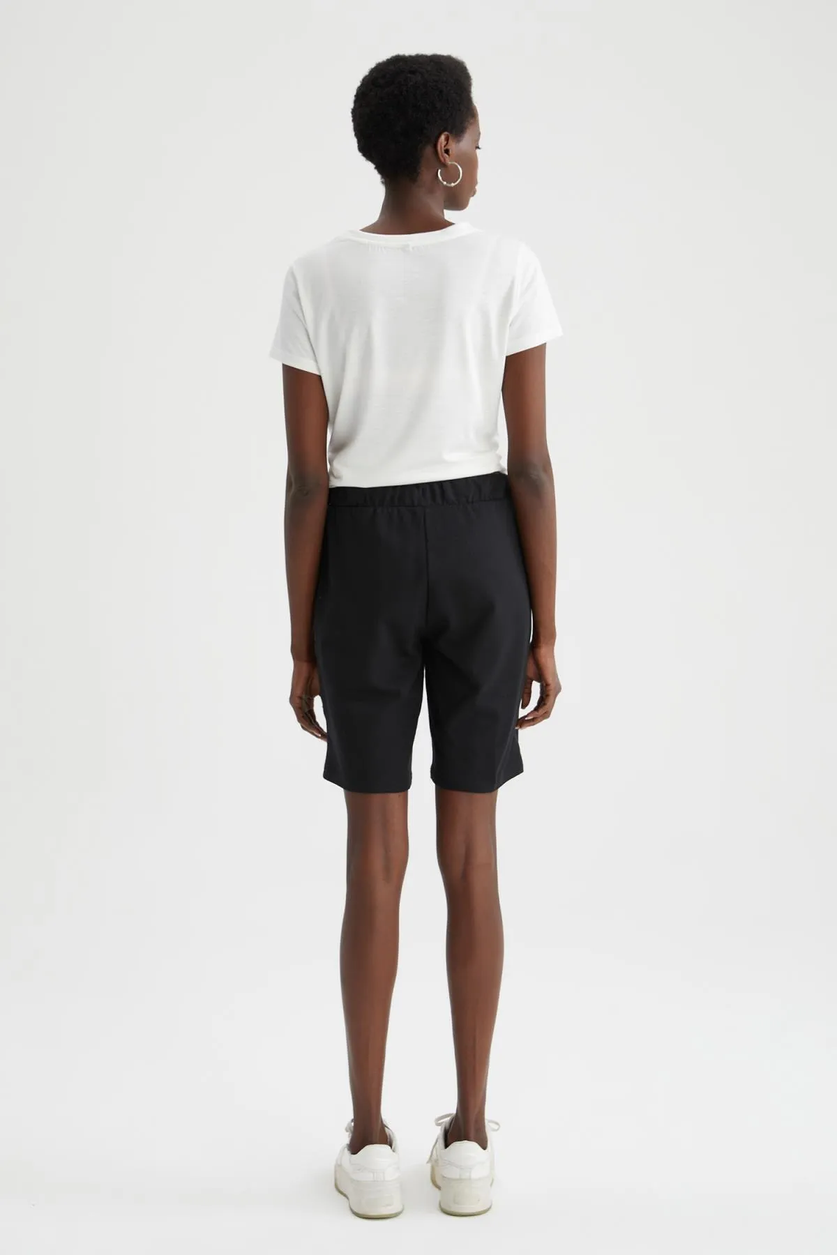 DeFacto  Bermudashorts mit normaler Taille und Schnürung, wendbar, 100 % Baumwolle, W9369az22sm