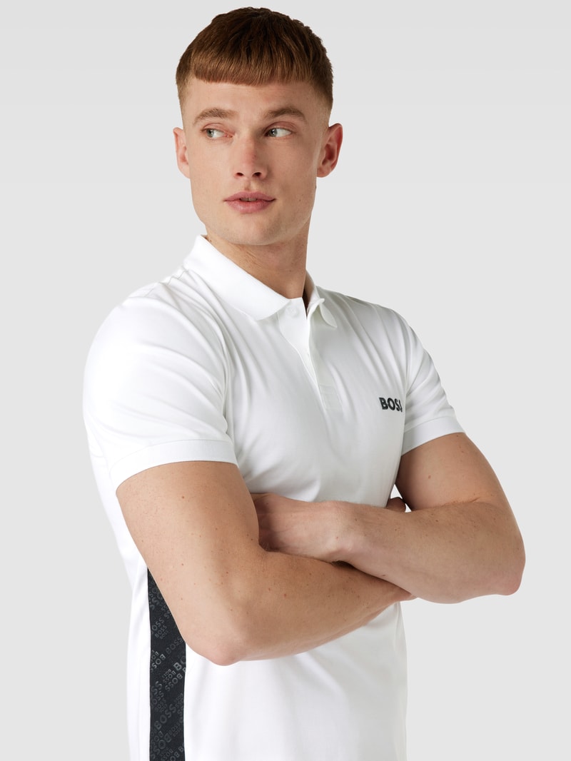 Slim Fit Poloshirt mit Label-Detail Modell 'Paule' in weiß