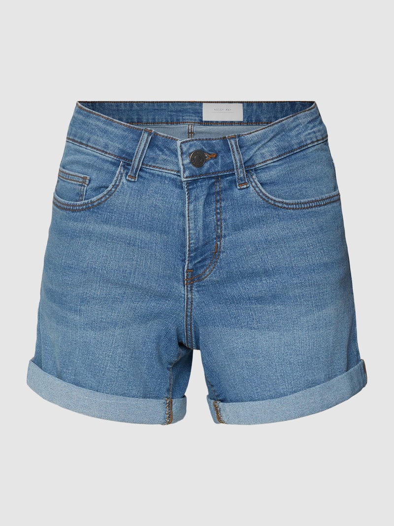 Jeansshorts mit Label-Detail in hellblau