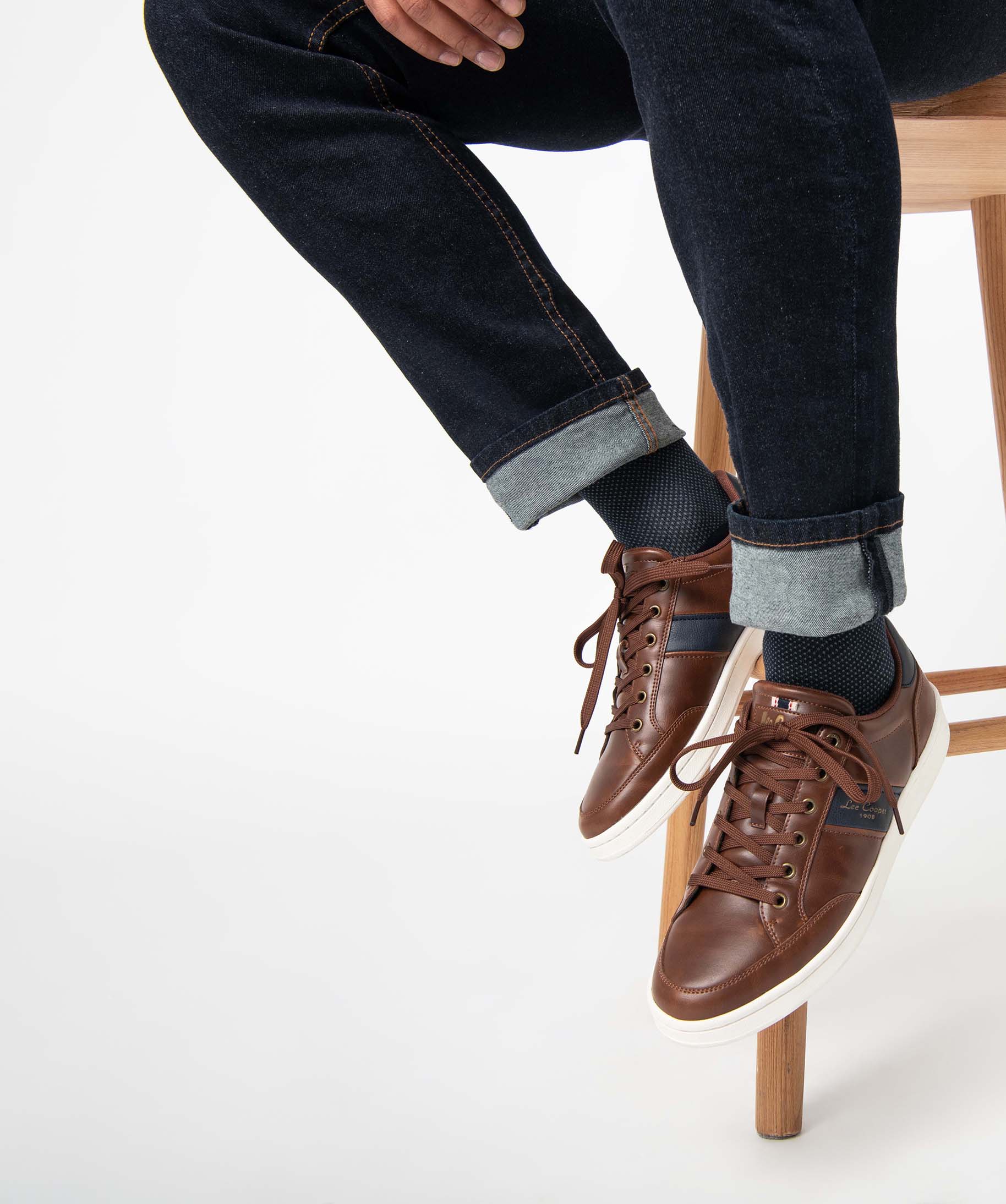 Baskets homme unies à lacets – Lee Cooper marron | GEMO