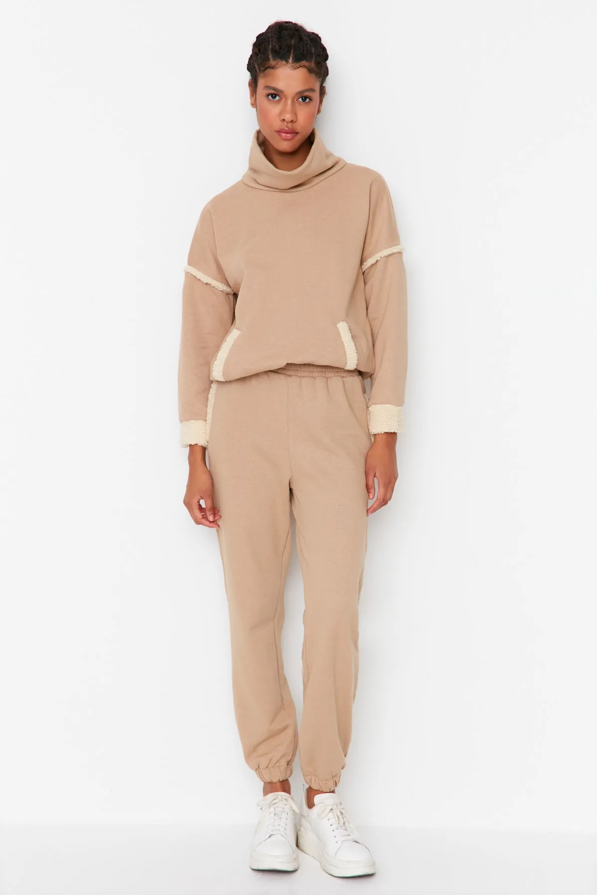 Trendyol Collection  Jogginghose - Braun - Loose Jogger