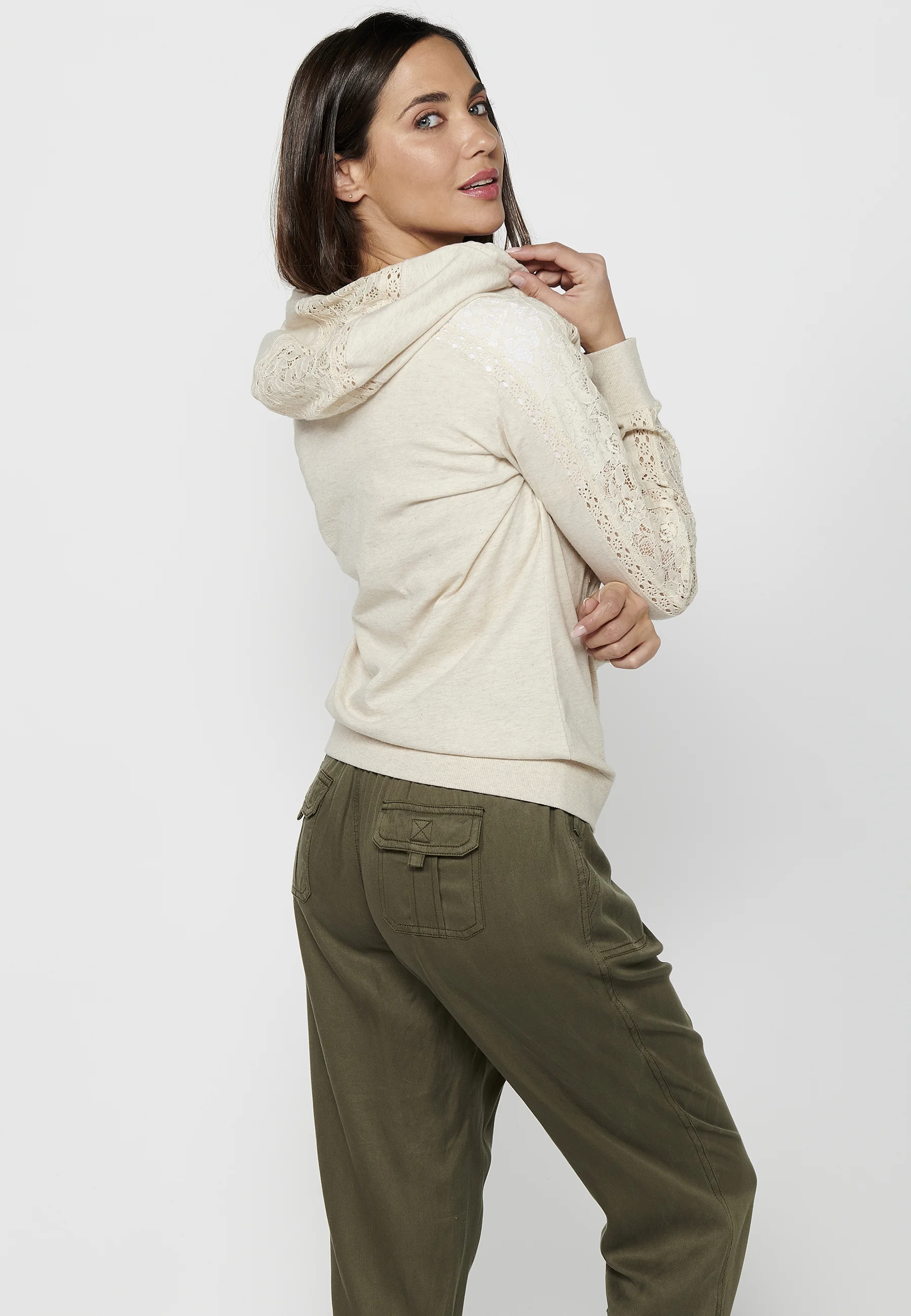 Sudadera con capucha y cremallera Koroshi