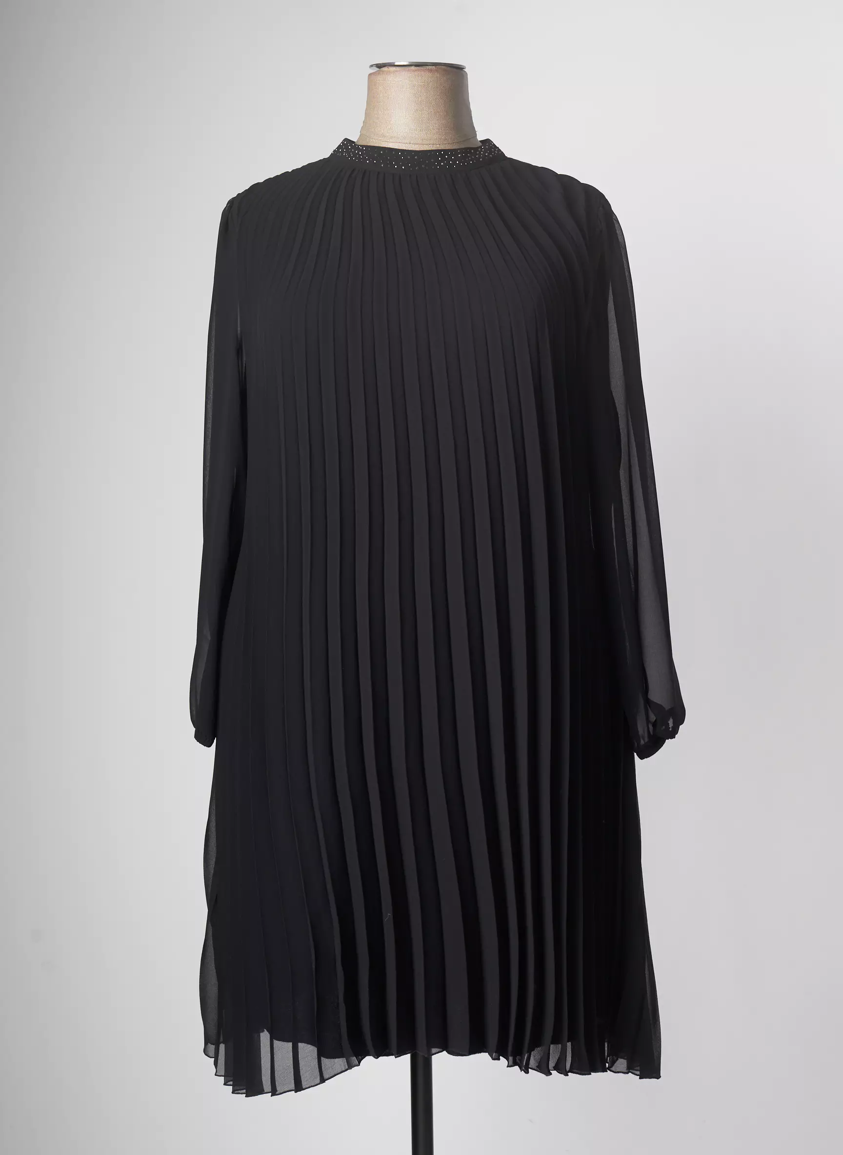 Thomas Rabe Robes Mi Longues Femme couleur noir