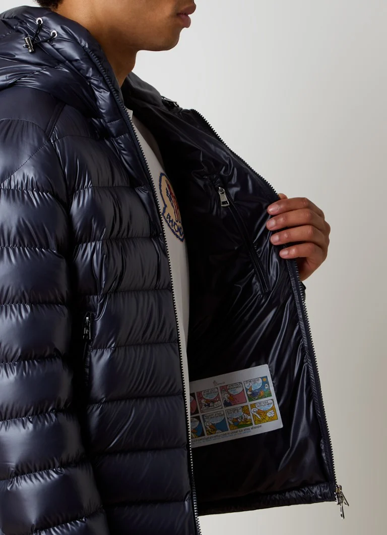 Geacă Moncler Besines cu glugă și puf de gâscă