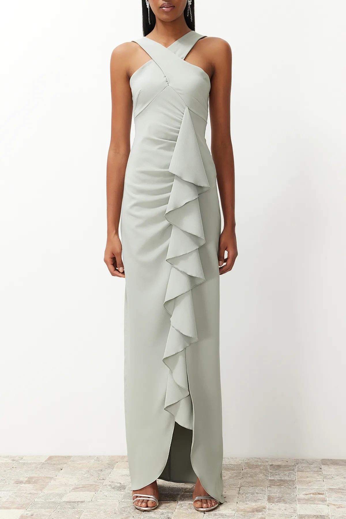 Trendyol Collection  Mintgrünes, gewebtes langes Abendkleid mit Rüschen TPRSS24AE00091