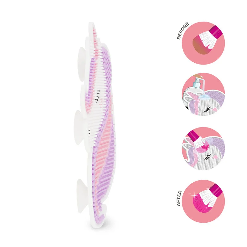 Čistiaca podložka na štetce na make-up - Brush it Off!