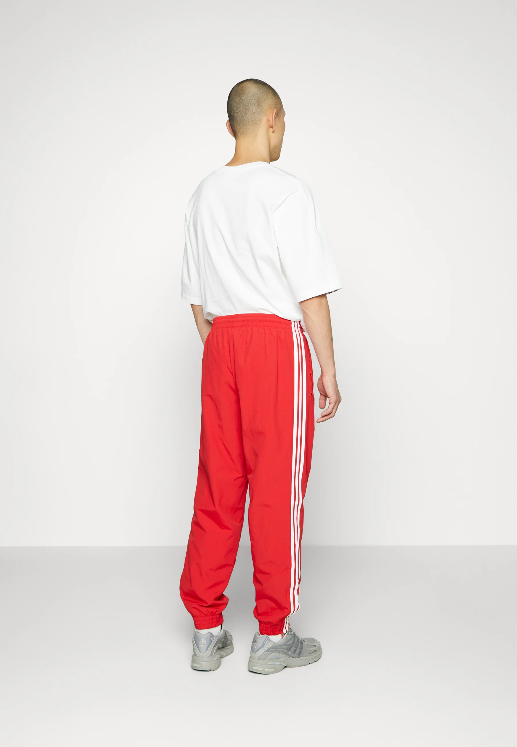 Pantalones deportivos adidas Originals