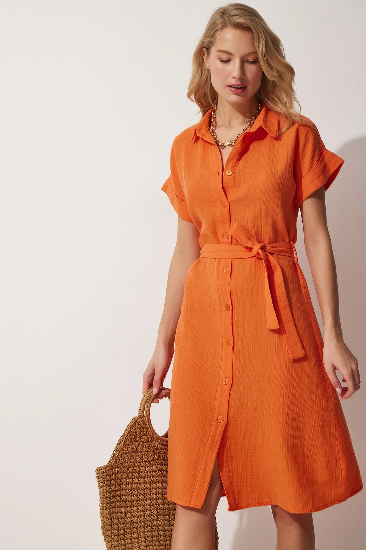 Happiness İstanbul  Orangefarbenes Damen-Hemdkleid aus Leinen mit Gürtel MX00046