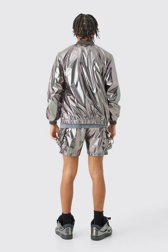 Metallic-Set mit Regenjacke und Cargo-Shorts