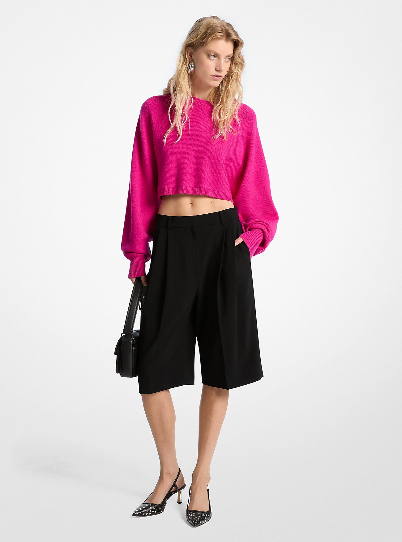 Plisserte Bermudashorts i Krep - SVART