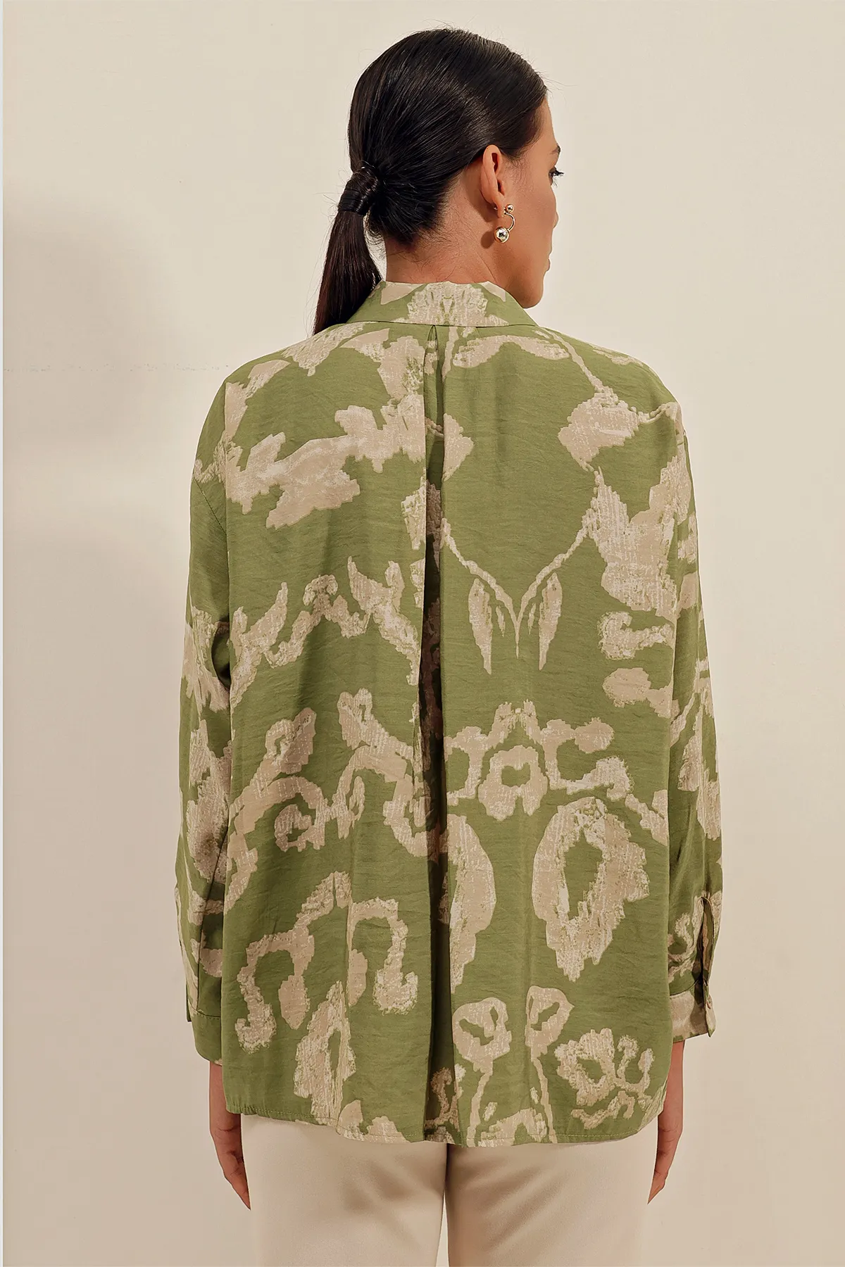 Bigdart  3900 Oversize Long Basic Shirt – V. Grün