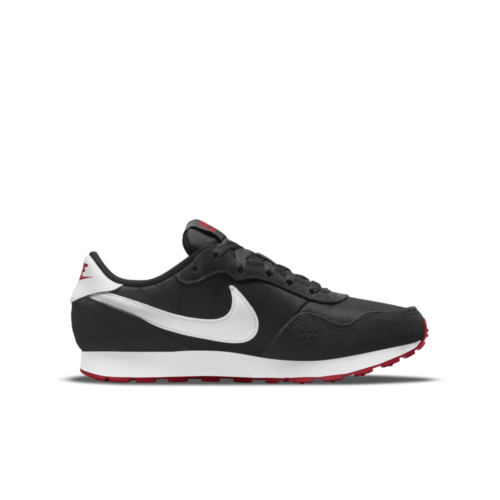 Nike MD Valiant CN8558-016 / schwarz
