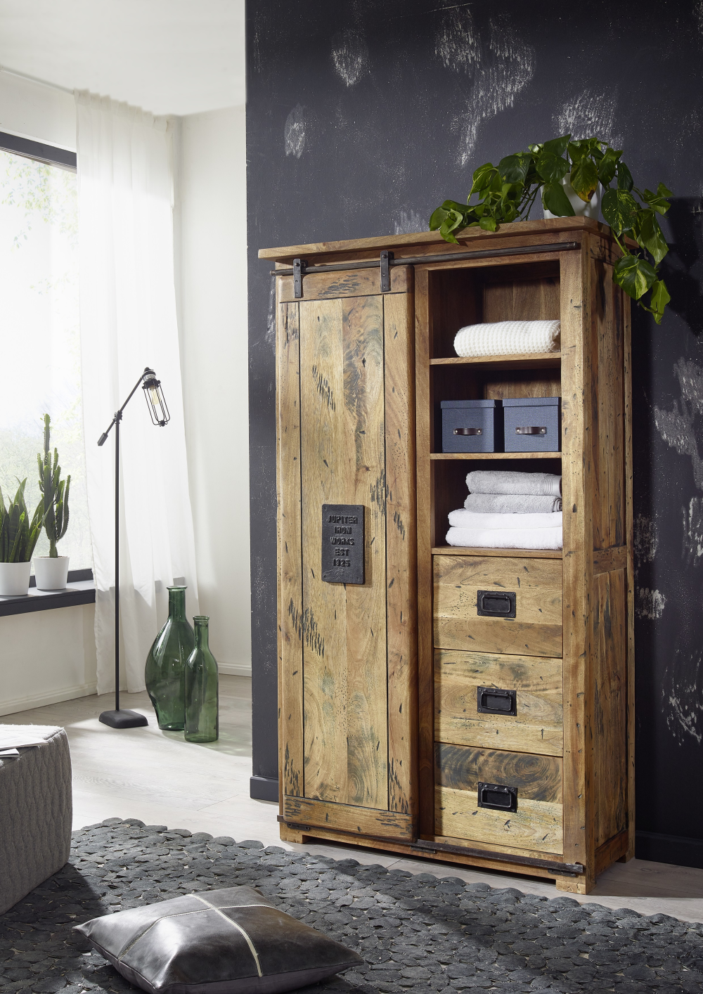 Highboard II Woody
