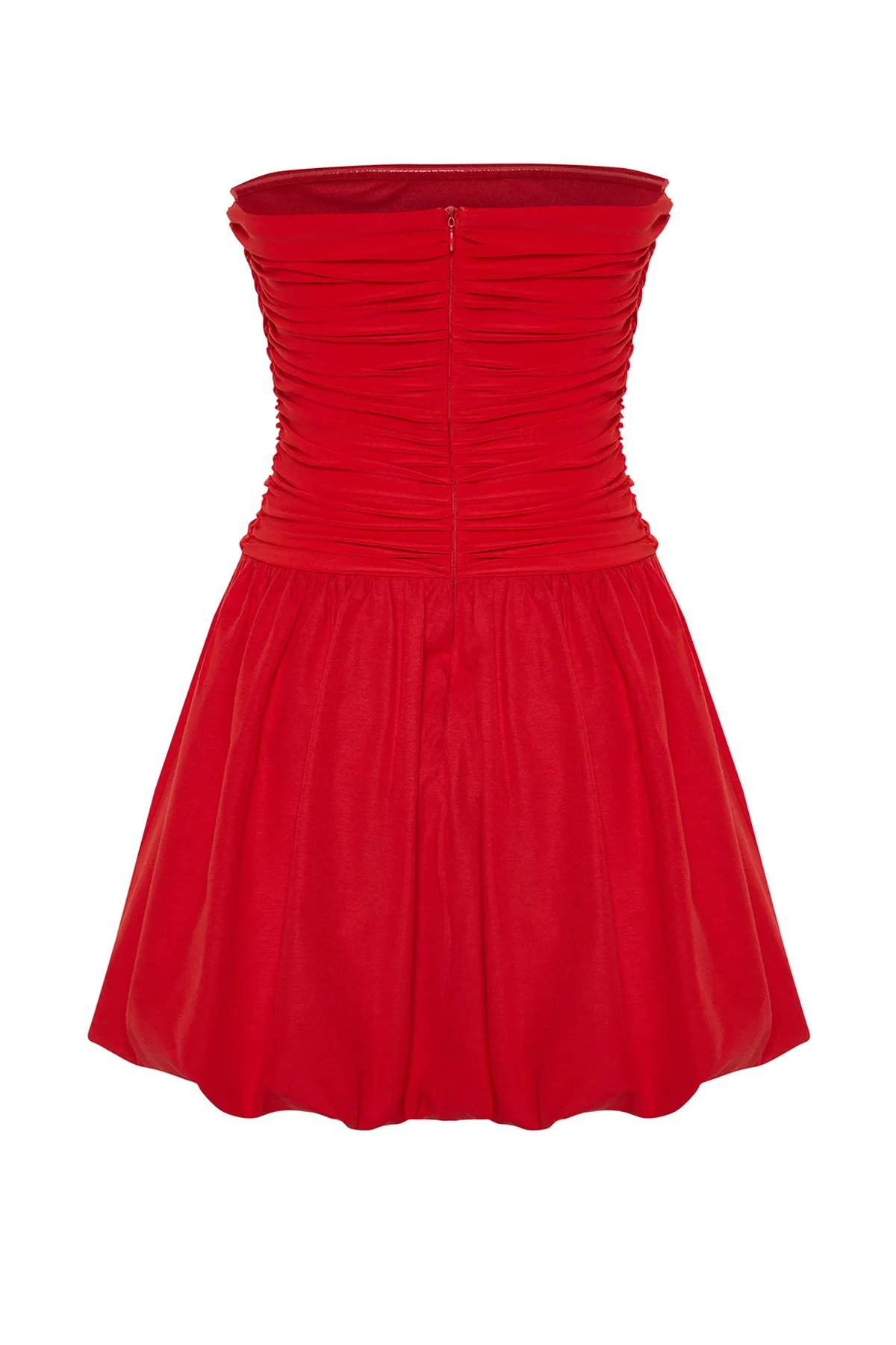 Trendyol Collection  Rotes, elegantes Abendkleid mit Taillenöffnung/Skater-Muster TPRSS24EL00074