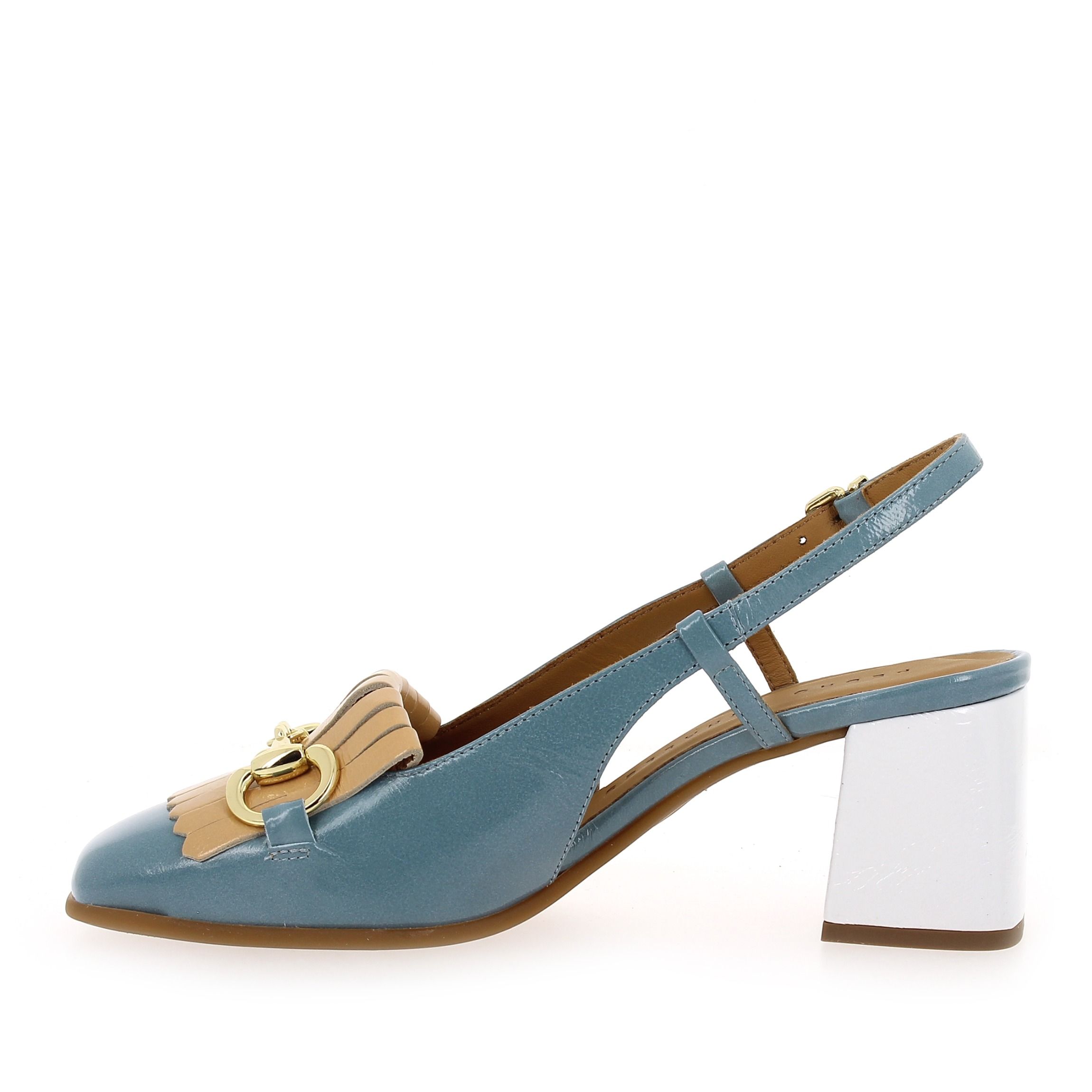 Pedro Miralles  14875 - Ciel Camel