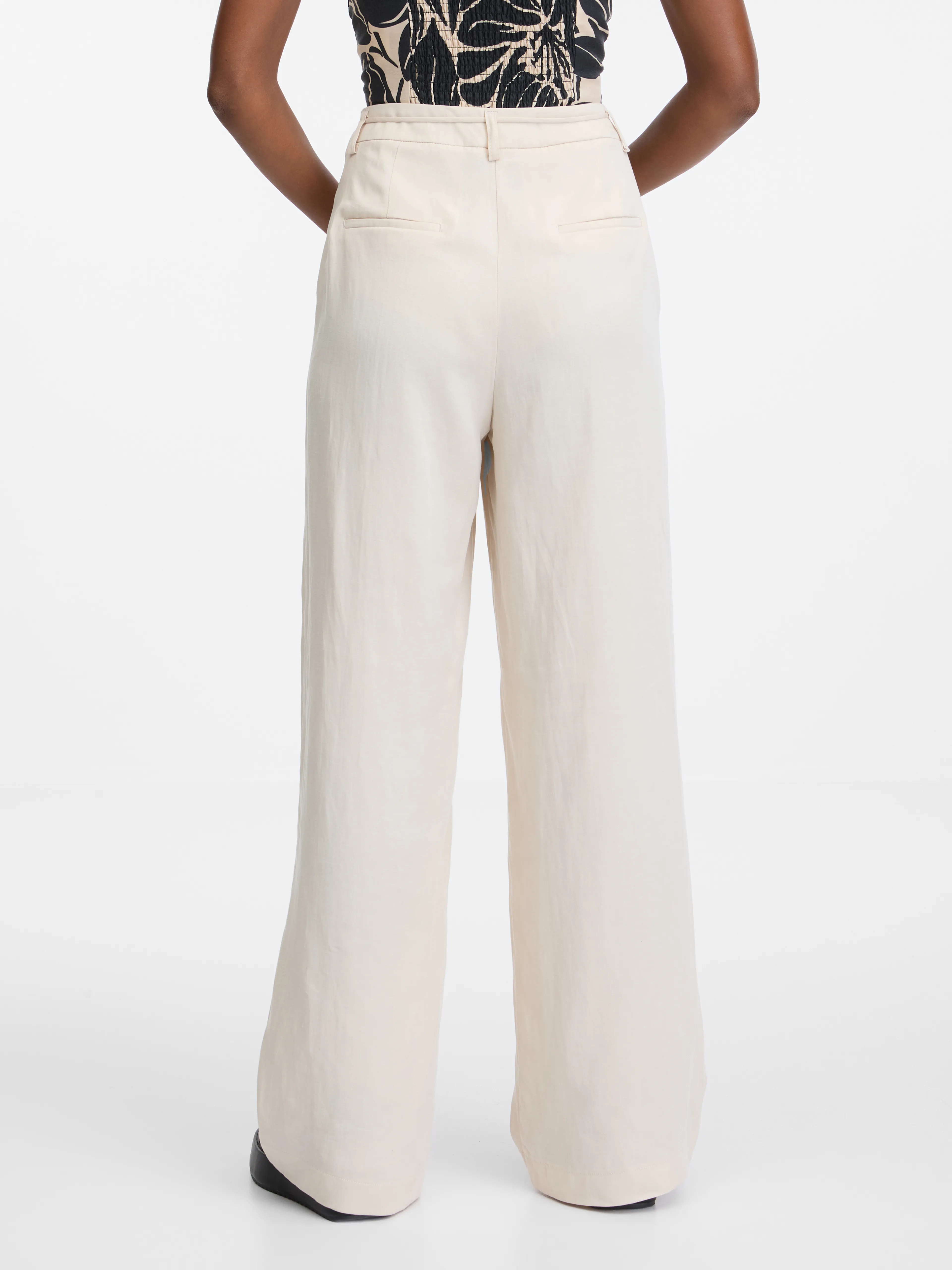Beigefarbene Damen-Shorts ORSAY