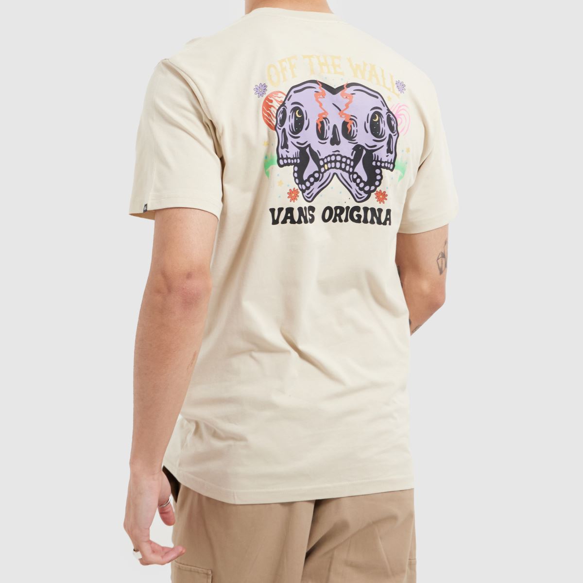 Vans – Stenfärgad t-shirt med skull void-motiv