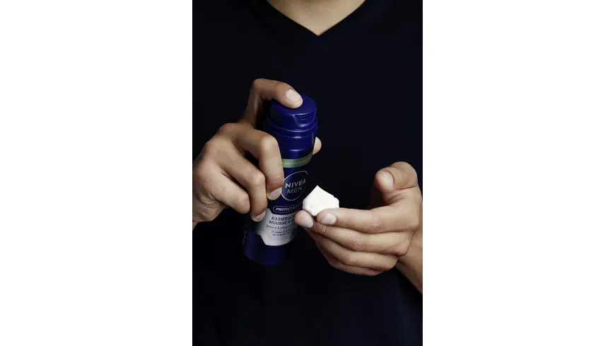 NIVEA MEN Protect+Care Rasierschaum 200 ml