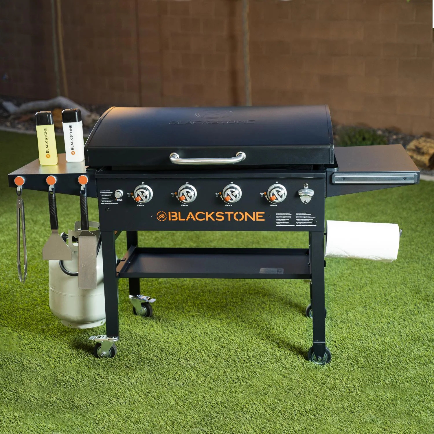 Blackstone Original 36-Inch Griddle Cooking Station W/ Hood - 1899
