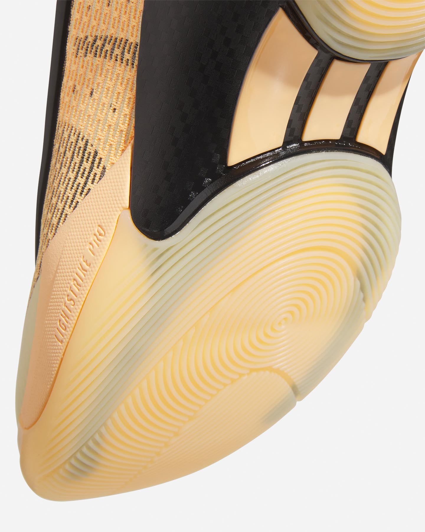 Košík s obuvou Adidas Don Issue 6 M JI1549