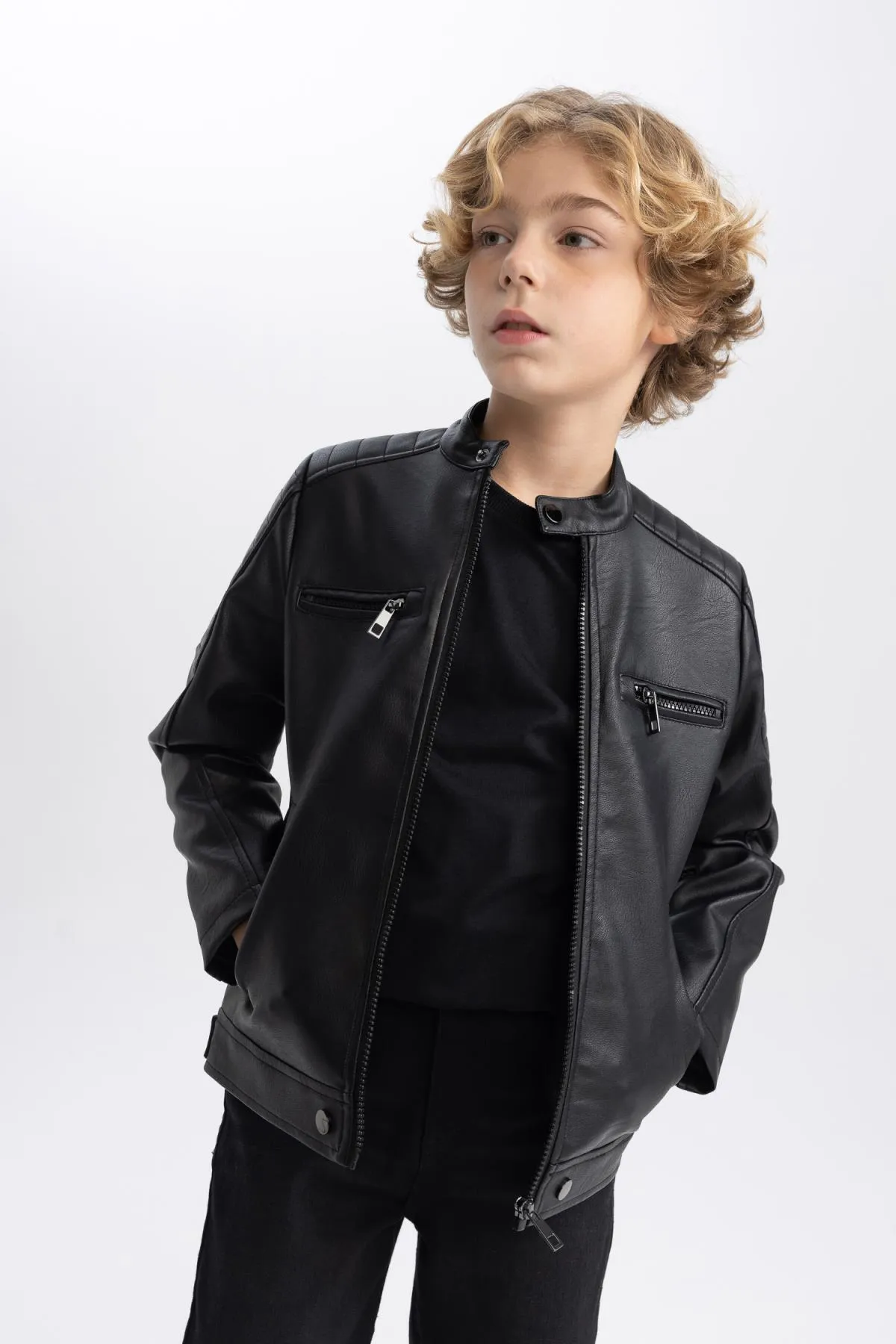 DeFacto  Junge - Wasserabweisende Halbrollkragenjacke B1829a824sp