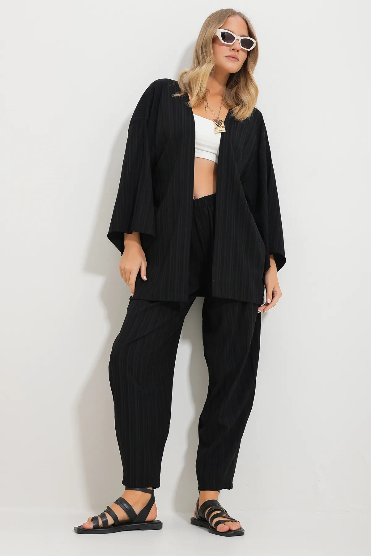 Trend Alaçatı Stili  Damen-Kimono-Jacke mit lockerer Passform, gewebt, Schwarz, Doppelanzug, Alc-X11694