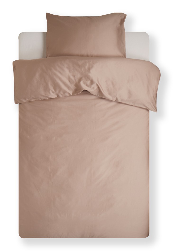 Set de lenjerie de pat Yumeko din satin de bumbac organic cu 300 de fire - cu fețe de pernă incluse.