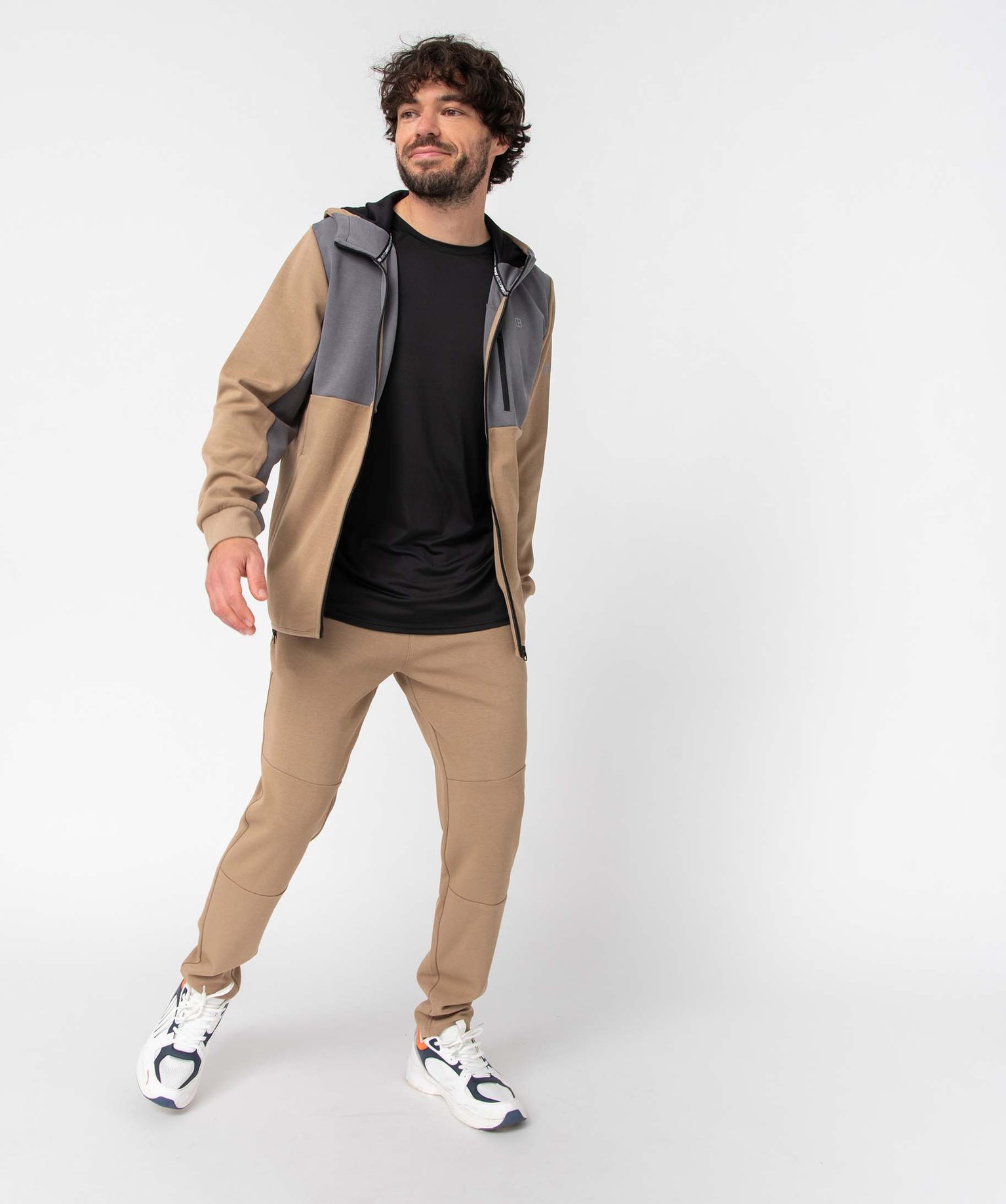 Pantalon homme en maille à poches zippées et taille élast... beige | GEMO