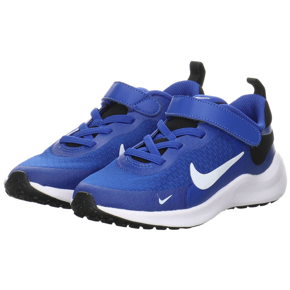 Nike Revolution 7 Sneaker