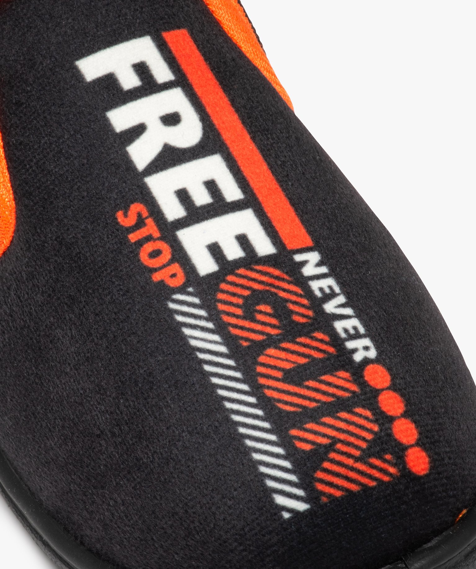 Chaussons Garçon en velours ras imprimé – Freegun noir | GEMO