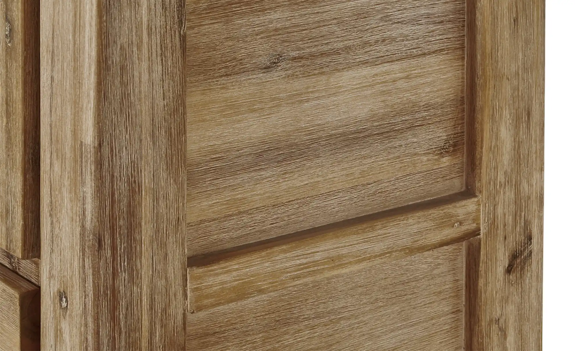 Woodford Vitrine  Borneo