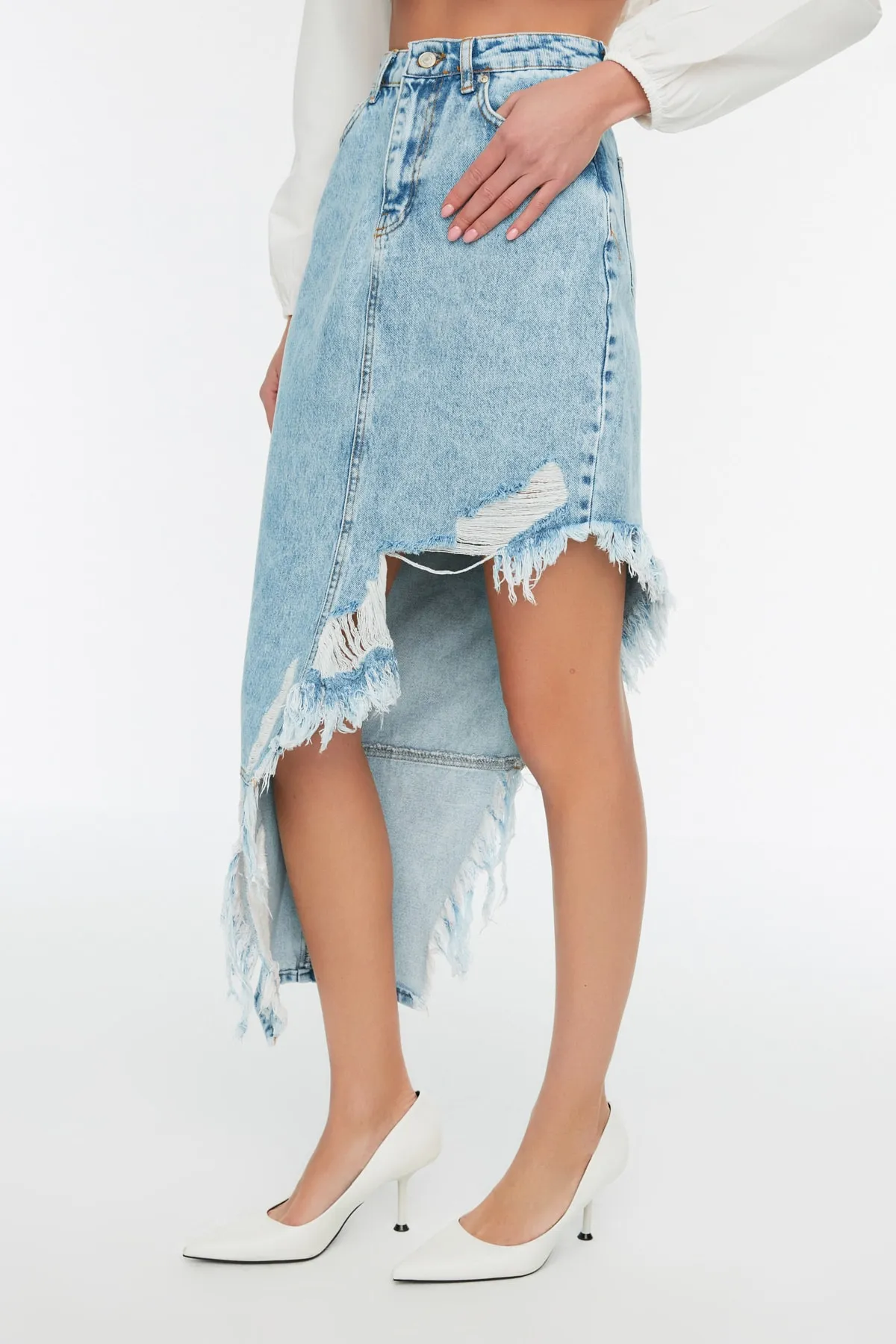 Trendyol Collection  Blauer asymmetrischer Midi-Jeansrock mit Quasten TWOAW22ET0140