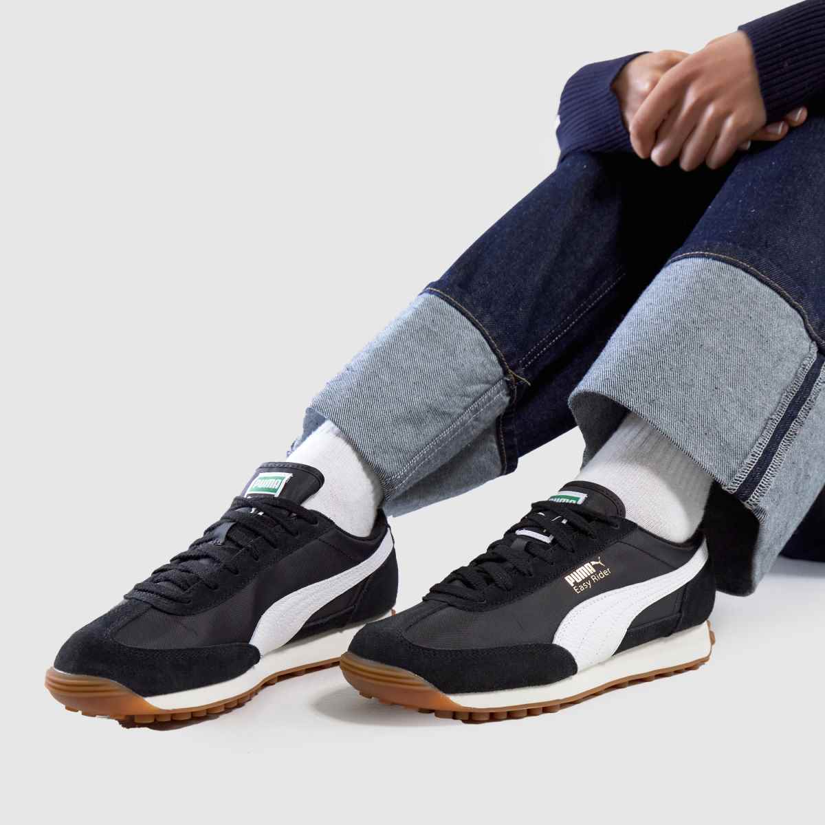PUMA easy rider-sneakers i svart och vitt