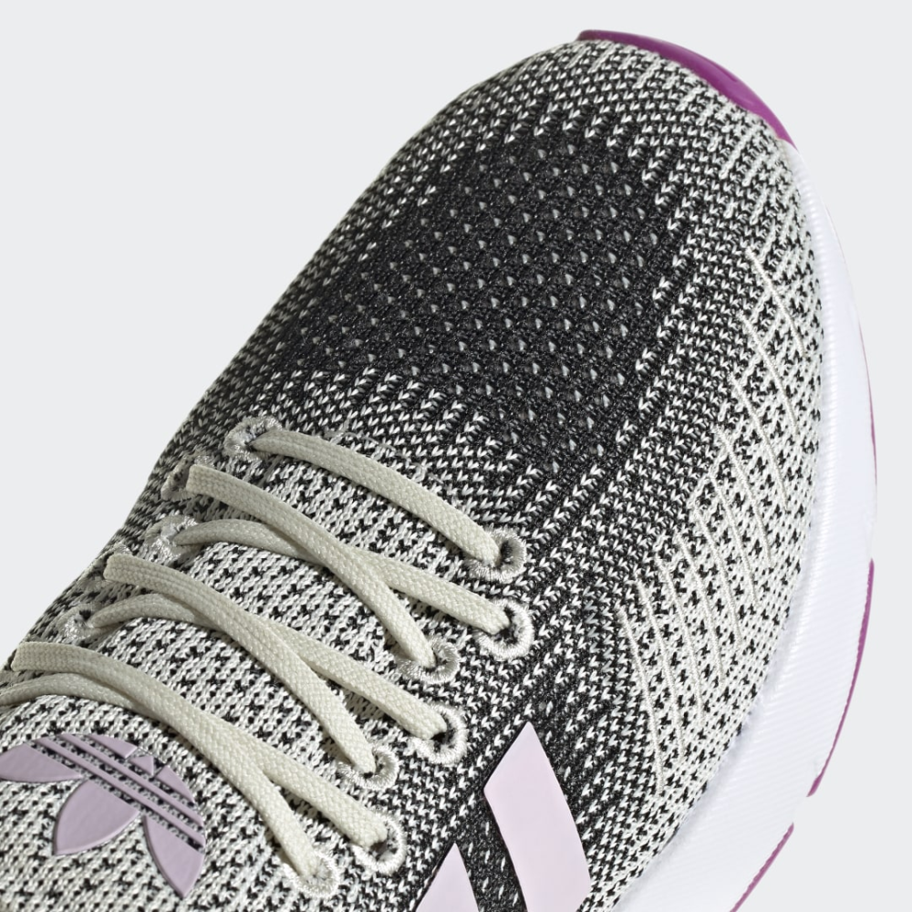 adidas Swift Run 22 GV7979 / weiss